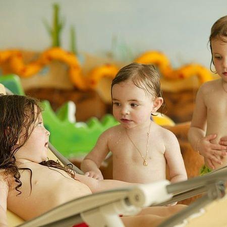 Babies at the indoor pool of the Alphotel in Hirschegg